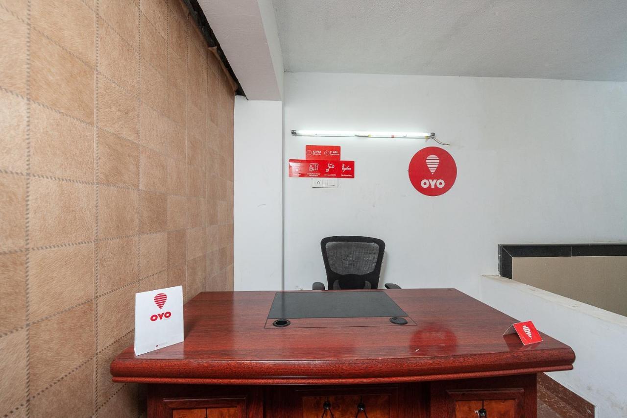 Ambur Oyo 29859 Rds Guest House מראה חיצוני תמונה